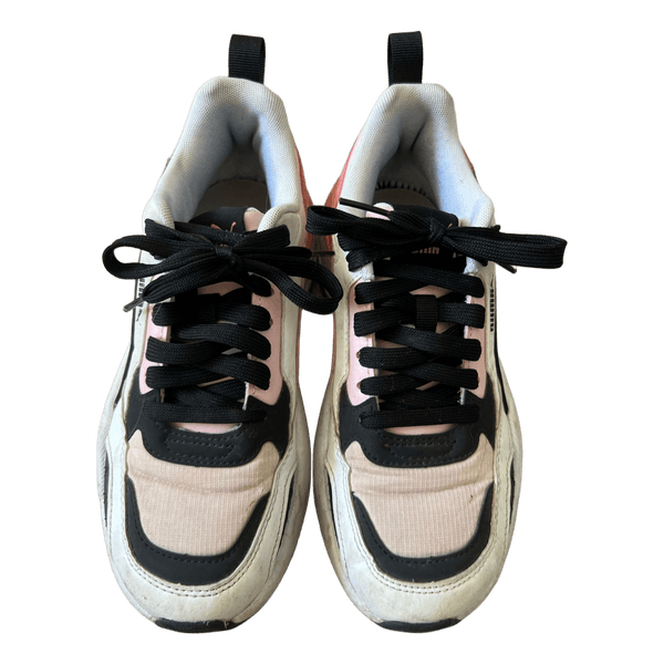 Puma sneakers