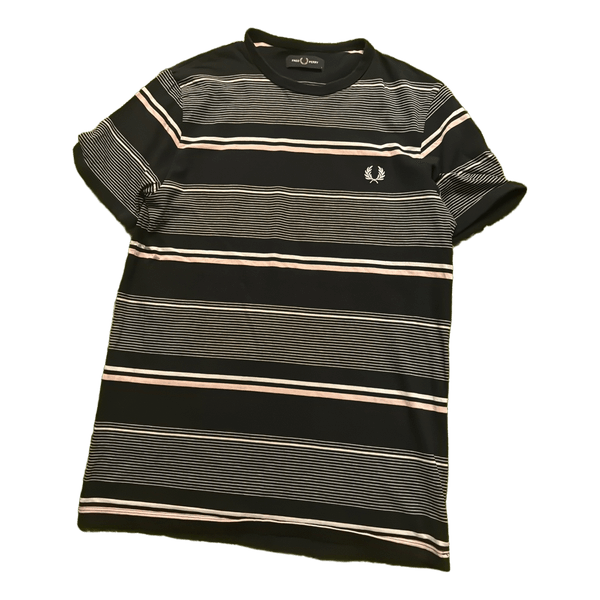 Fred perry t shirt