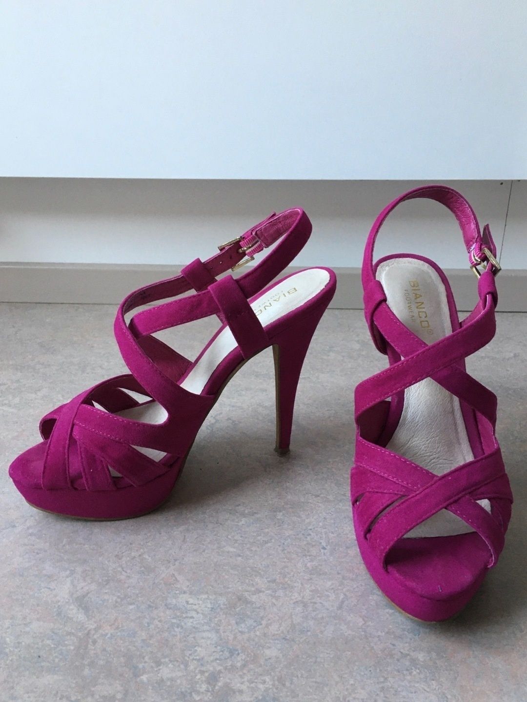 Bianco. heels