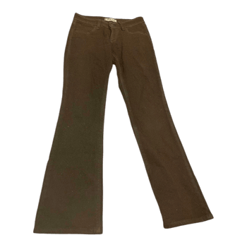 Mustat levis farkut