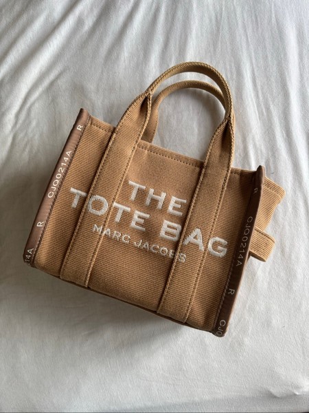 Marc Jacobs The Tote Bag