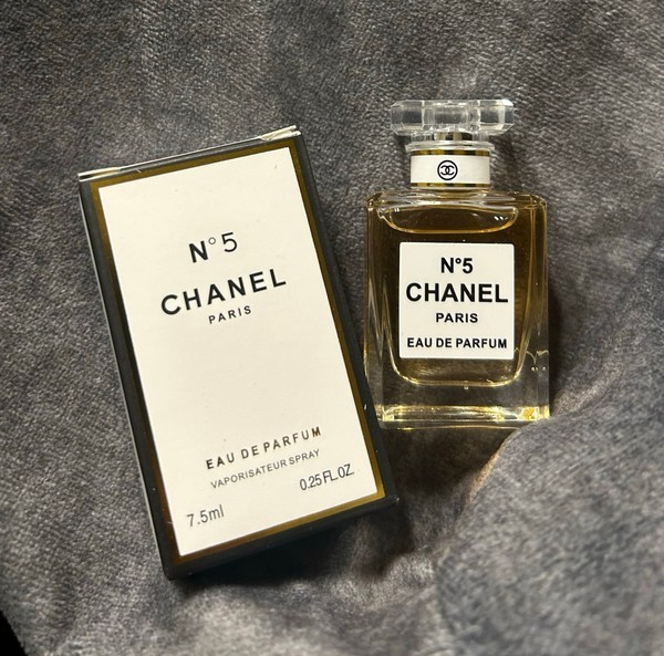 Chanel No.5 miniatiura moterims nauja!
