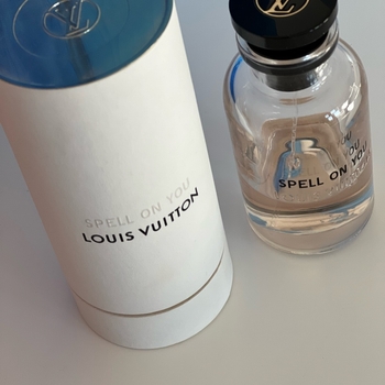 Spell On You hajuvesi