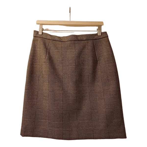 Brown plaid skirt