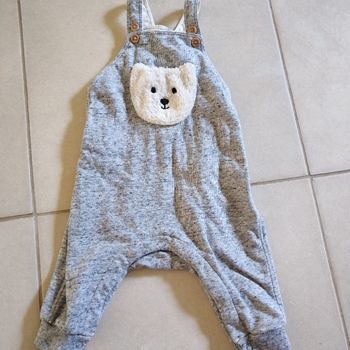 H&M Harmaat henkselihousut