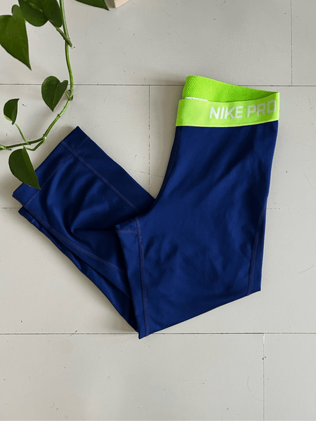 Nike Knee Lenght Tights / Size S