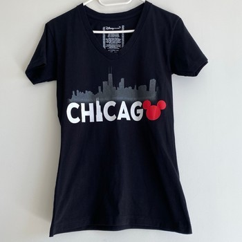 Disney Store Mickey Mouse Chicago T-Shirt – Women’s XS