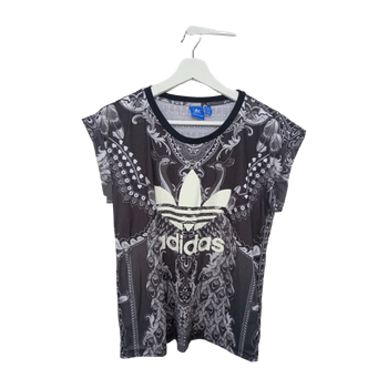 Adidas top