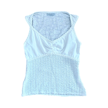 White lace sleeveless top