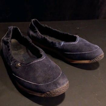 Vintage-adidas loafers