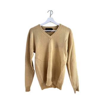 Yellow Ralph Lauren jumper.