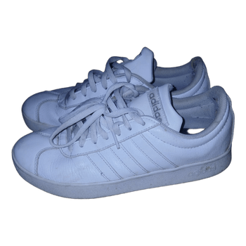 Adidas kävely kengät