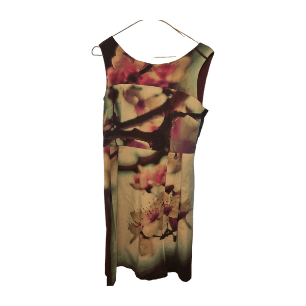 Myolsson dress