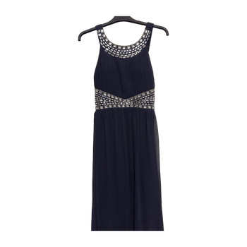 B.young dress