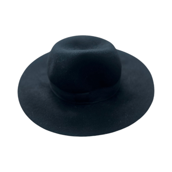 Musta villahattu