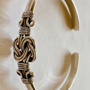 Hopeaa jewelry