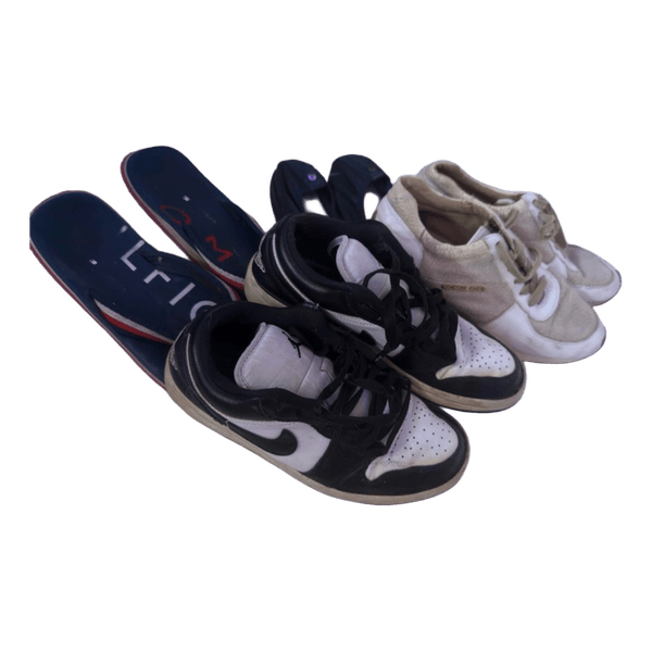 4 pair women shoes