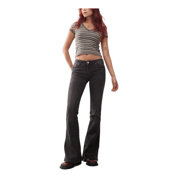 Svarta utsvängda jeans