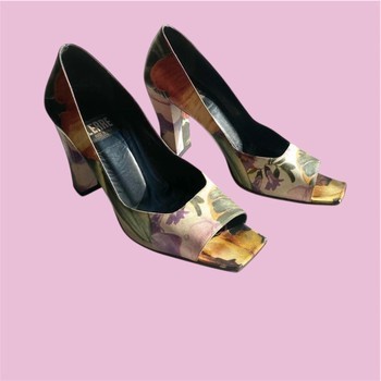 Lerre leather floral block heels