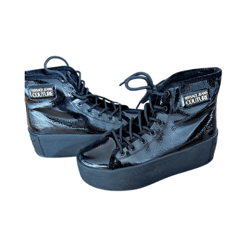 Versace shoes new in 37