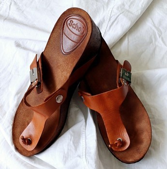 Brown leather Scholl sandals