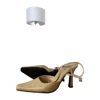 Andre heels