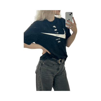 Musta Niken logo t-paita