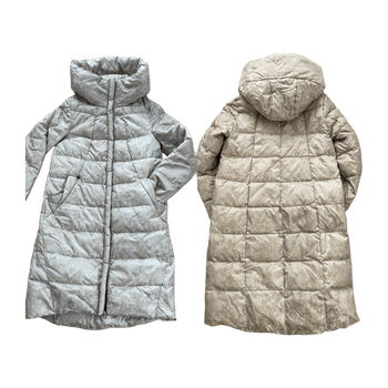Beige toppatakki hupulla