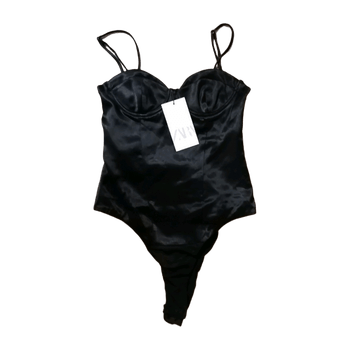 Zara clothing