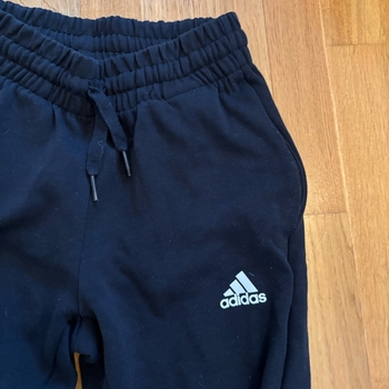 Adidas collegehousut