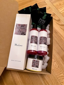 Calia body care set