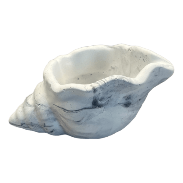 Shell made of concrete