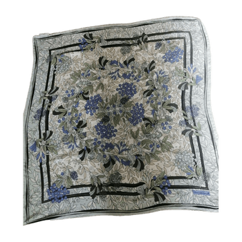 Marja kurki scarf