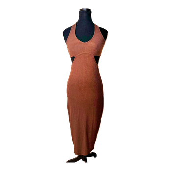 Ruskea ribattu midimekko