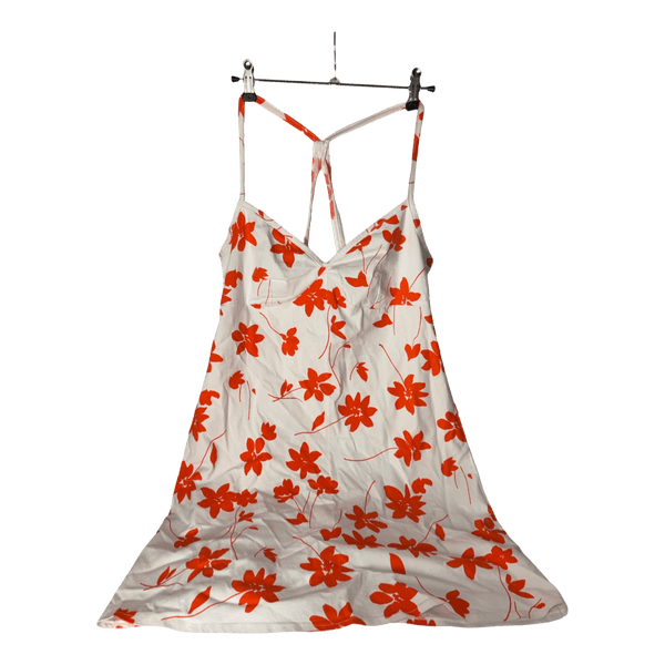 Hvid blomstret sommerkjole