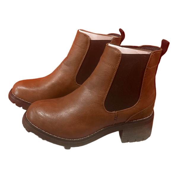 Brown chelsea boots