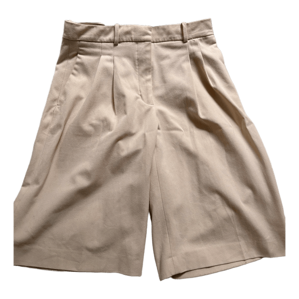 Beige shorts