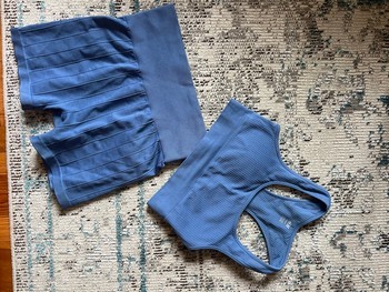 H&M treenisetti