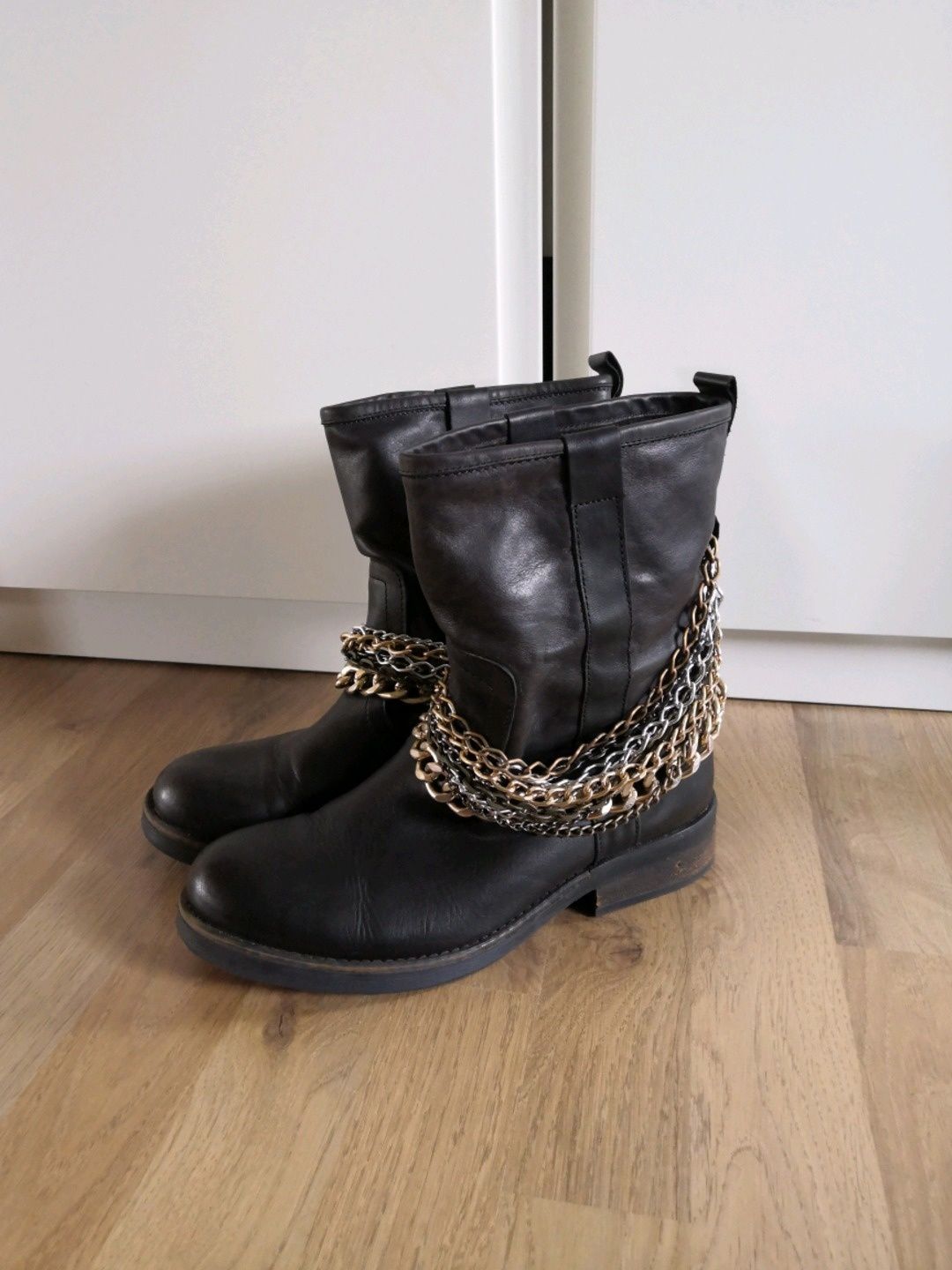 Steve madden boots