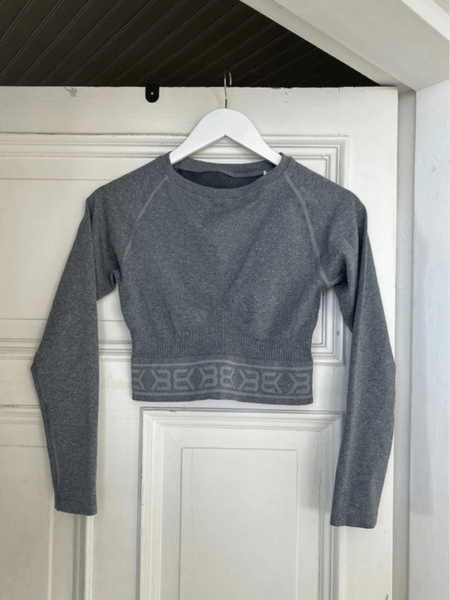Better Bodies Cropped Grey Top / Size S
