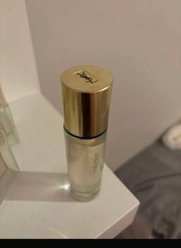 YSL Touche Eclat pohjustusvoide