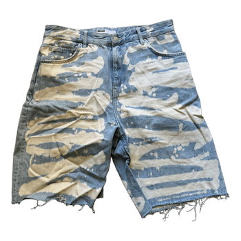 Tie dye shortsit