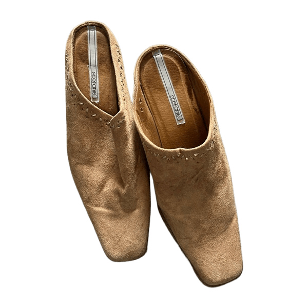 Vintage heels